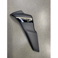 Yamaha TRACER 9 2021-2024 – owiewka boczna OEM B5U-2835B-11-00